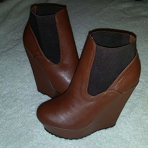 New Bamboo wedges